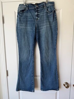 Banana Republic Bootcut Jeans in Deep Blue, Size 34 / 18 Tall.